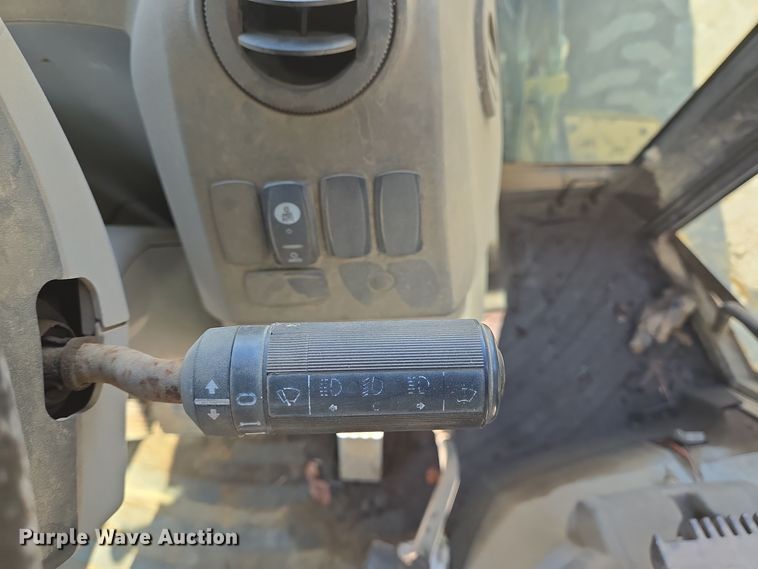 image for item DT5277 2007 Caterpillar  420E backhoe