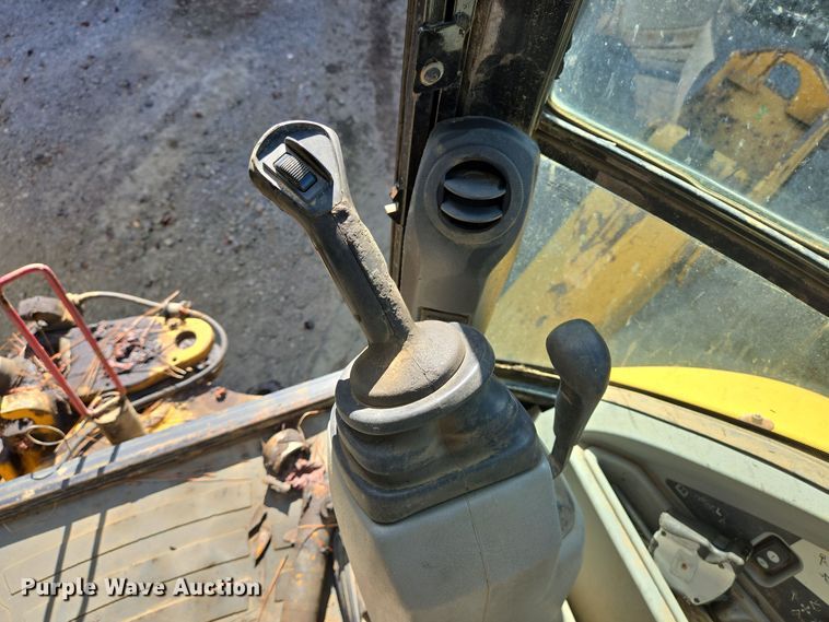 image for item DT5277 2007 Caterpillar  420E backhoe