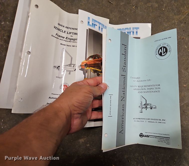 image for item DT7503 Forward Manufacturing DP10A two post automotive lift 