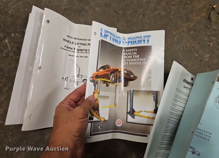 image for item DT7503 Forward Manufacturing DP10A two post automotive lift 