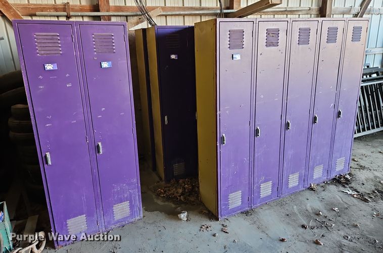 image for item DT7504 (7) lockers