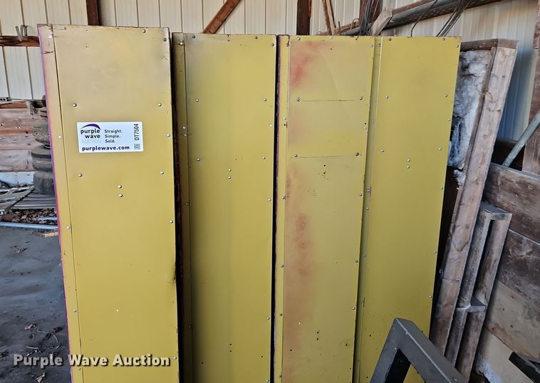 image for item DT7504 (7) lockers