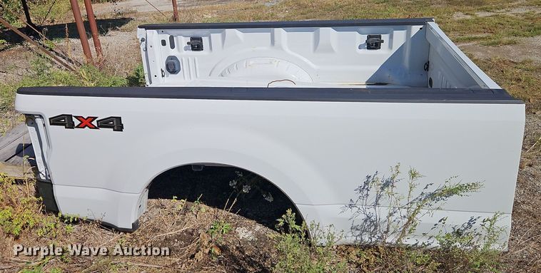 image for item DT7509 Pickup truck bed