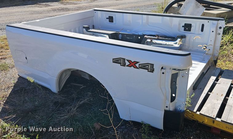 image for item DT7509 Pickup truck bed