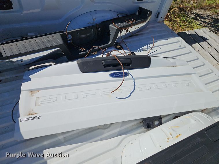 image for item DT7509 Pickup truck bed