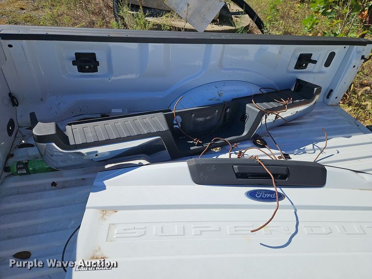 image for item DT7509 Pickup truck bed