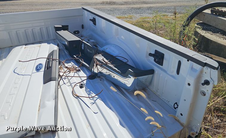 image for item DT7509 Pickup truck bed