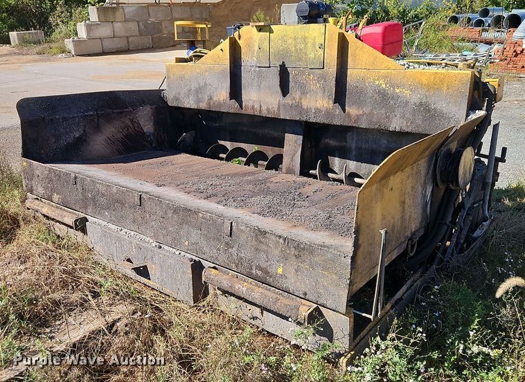 image for item DT7510 Leeboy paver