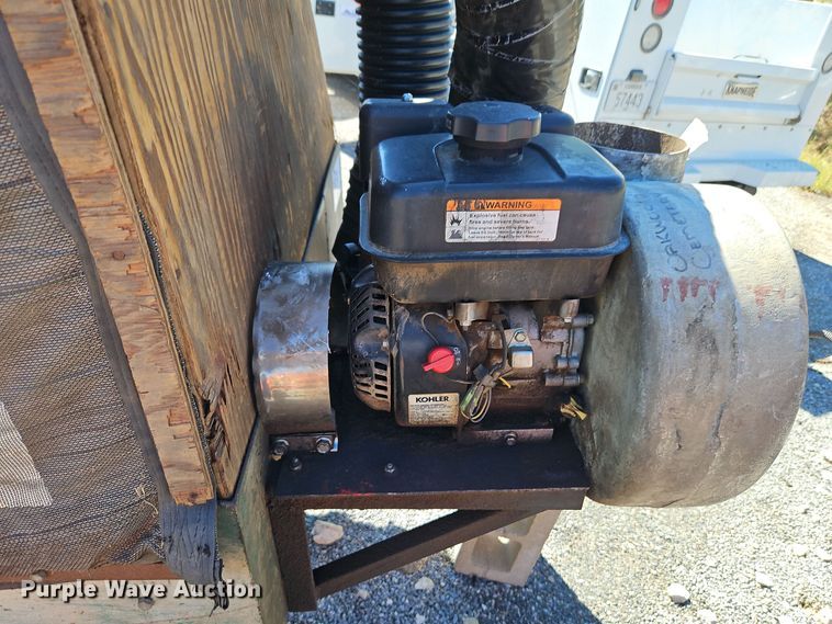 image for item DT7511 Leaf vacuum 