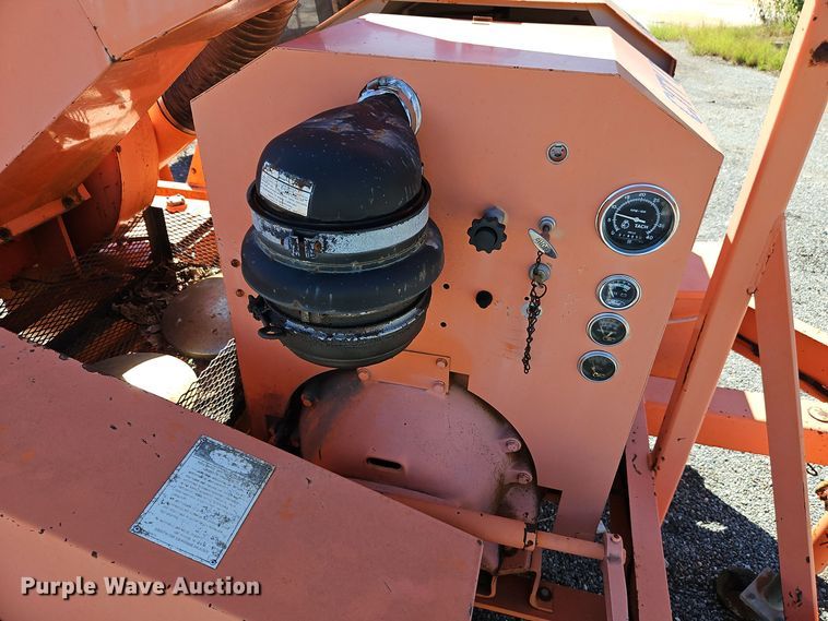 image for item DT7512 Asplundh Whisper Chipper wood chipper