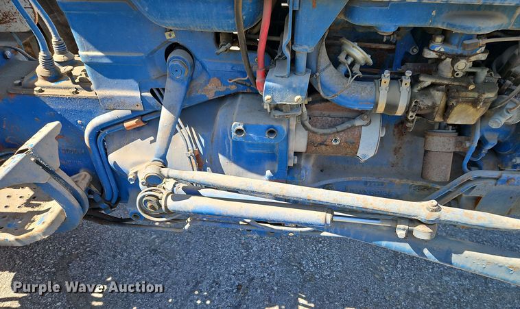 image for item DT7513 1977 Ford 3600 tractor