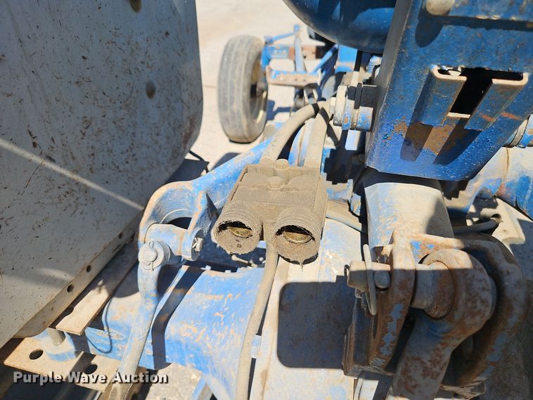 image for item DT7513 1977 Ford 3600 tractor