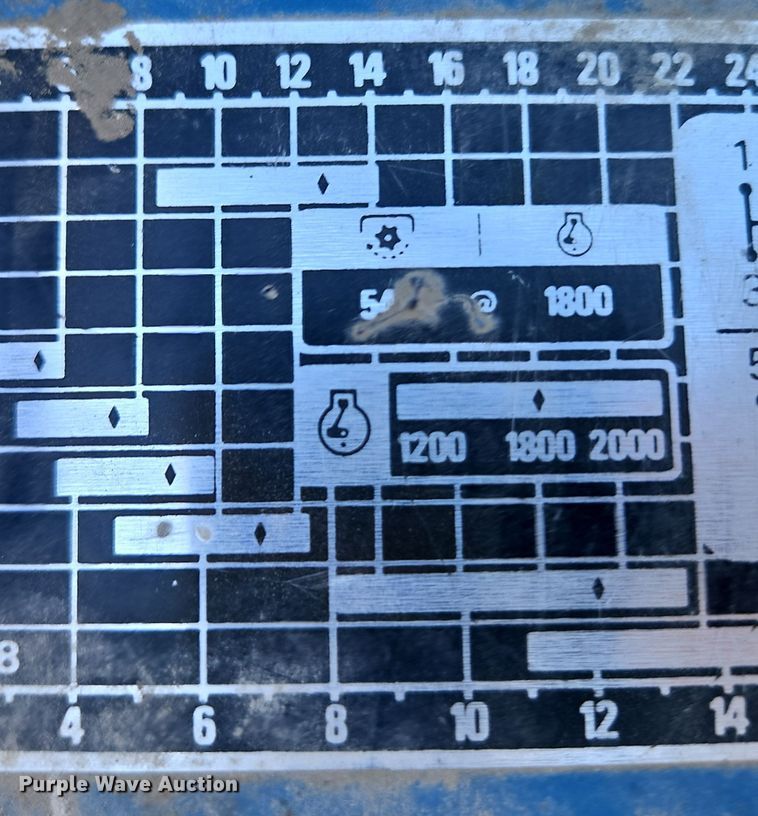 image for item DT7513 1977 Ford 3600 tractor