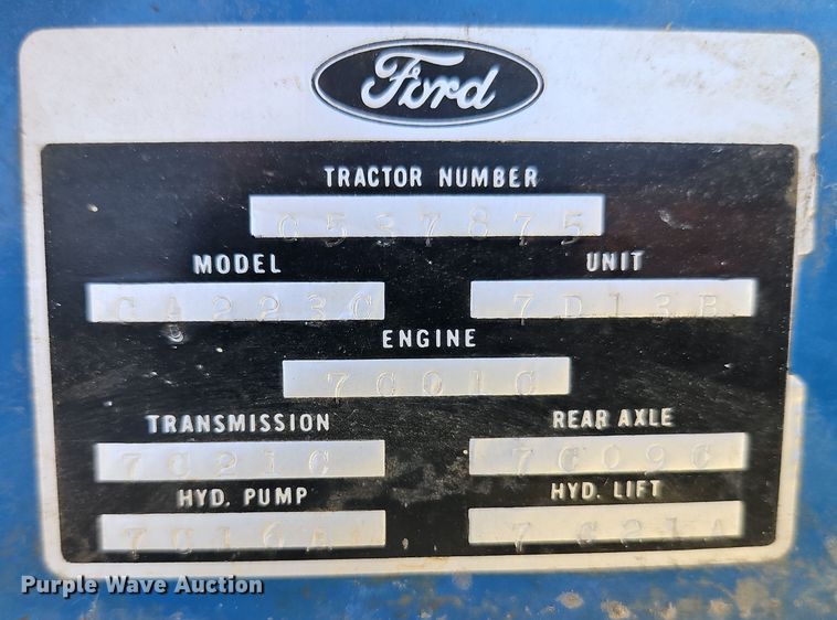 image for item DT7513 1977 Ford 3600 tractor