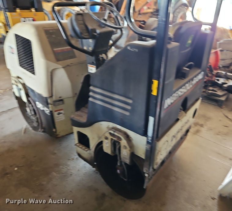 image for item DT7514 Ingersoll Rand  DD-12 double drum roller