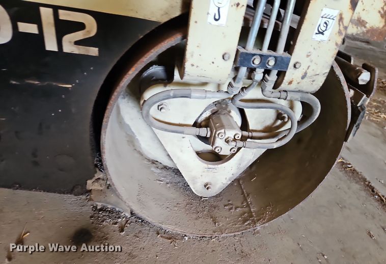 image for item DT7514 Ingersoll Rand  DD-12 double drum roller