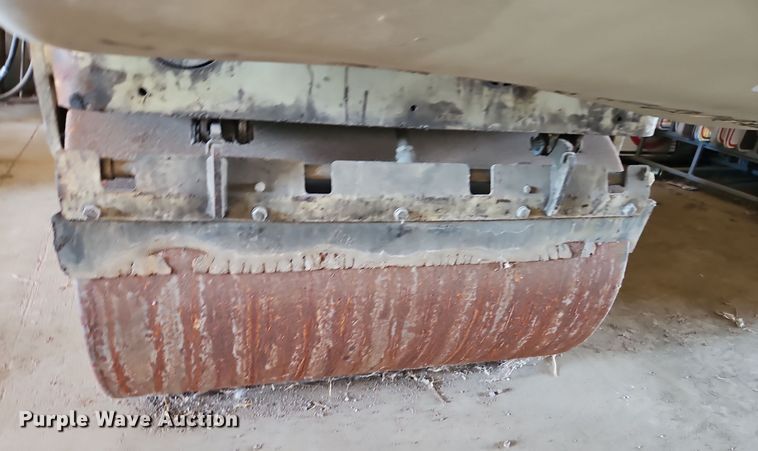 image for item DT7514 Ingersoll Rand  DD-12 double drum roller