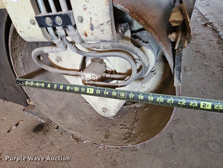 image for item DT7514 Ingersoll Rand  DD-12 double drum roller