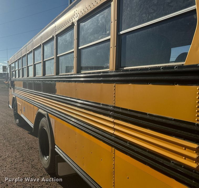 image for item DV2807 1996 Blue Bird TC2000 school bus