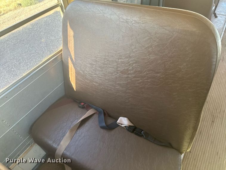 image for item DV2807 1996 Blue Bird TC2000 school bus