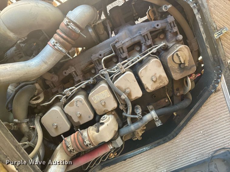 image for item DV2807 1996 Blue Bird TC2000 school bus