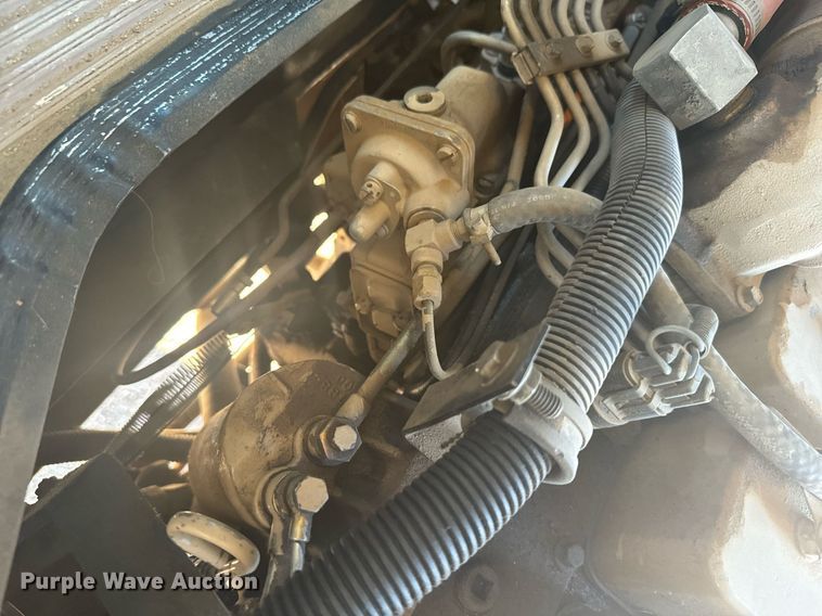 image for item DV2807 1996 Blue Bird TC2000 school bus