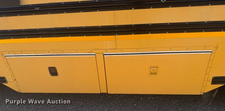 image for item DV2808 2009 Blue Bird All American school bus