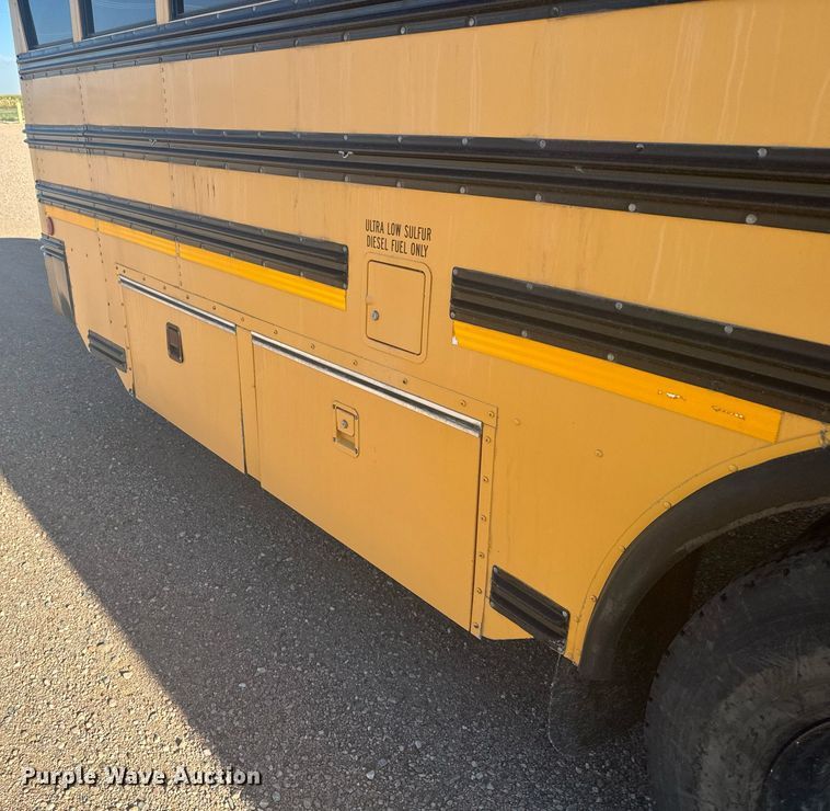 image for item DV2808 2009 Blue Bird All American school bus