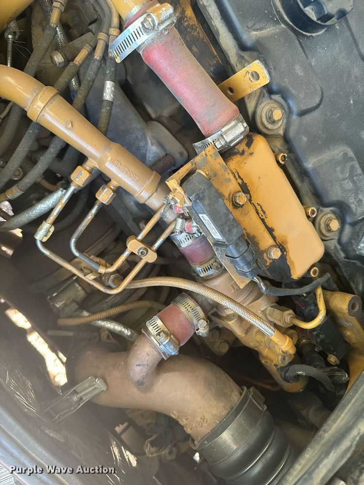 image for item DV2808 2009 Blue Bird All American school bus