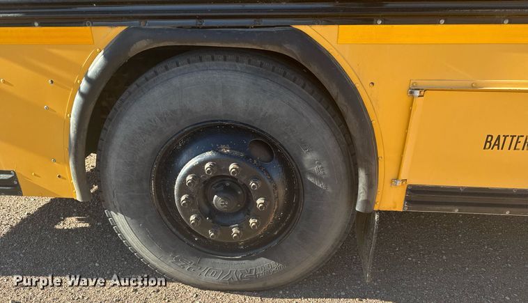 image for item DV2808 2009 Blue Bird All American school bus