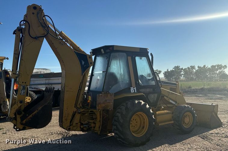 image for item DV2824 1995 Caterpillar 416B backhoe