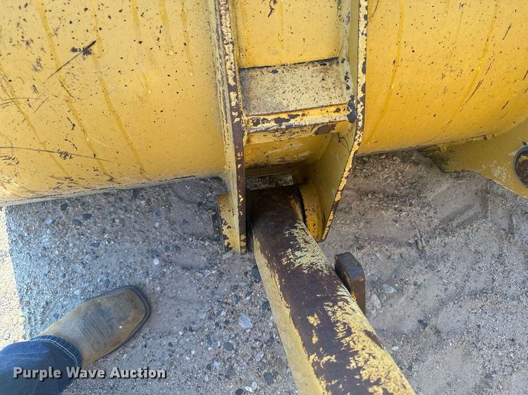 image for item DV2824 1995 Caterpillar 416B backhoe