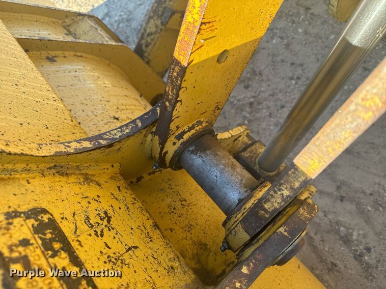 image for item DV2824 1995 Caterpillar 416B backhoe