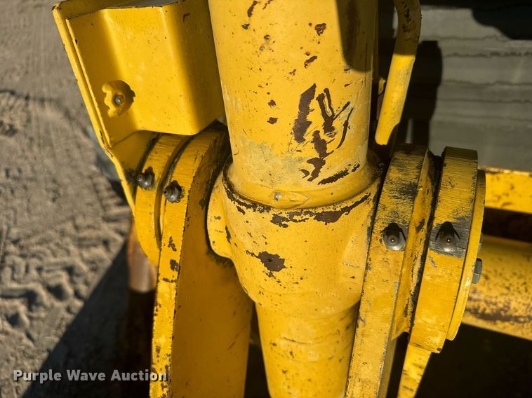 image for item DV2824 1995 Caterpillar 416B backhoe