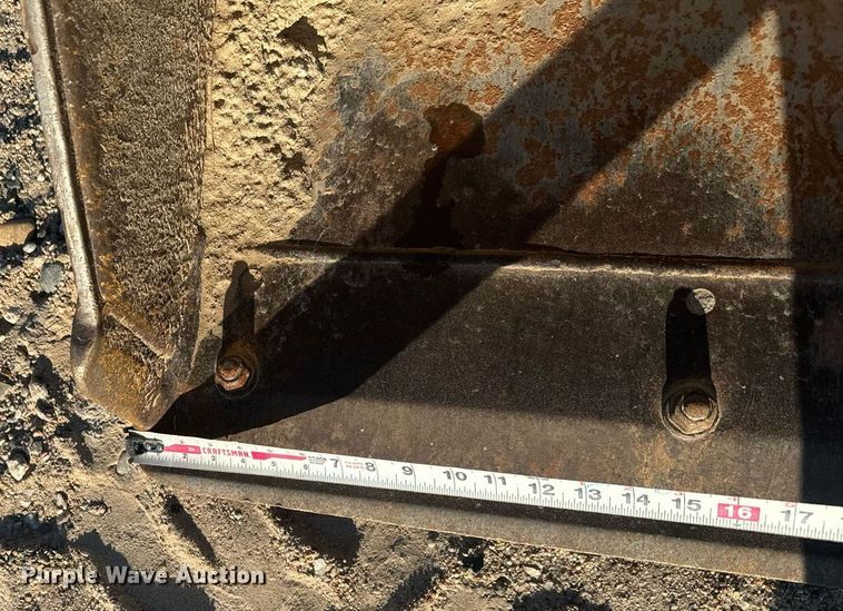 image for item DV2824 1995 Caterpillar 416B backhoe