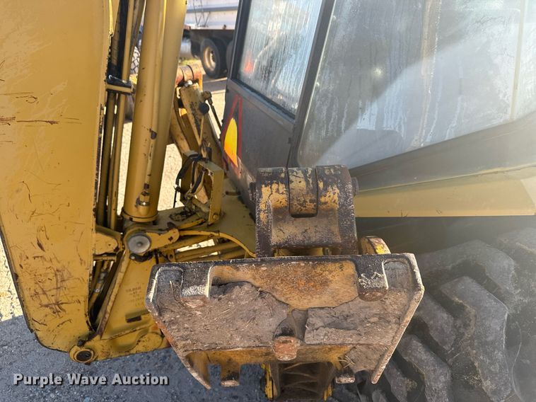 image for item DV2824 1995 Caterpillar 416B backhoe