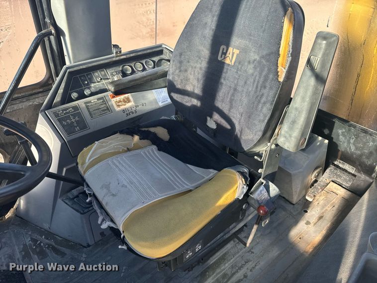 image for item DV2824 1995 Caterpillar 416B backhoe