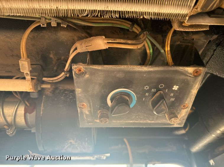 image for item DV2824 1995 Caterpillar 416B backhoe