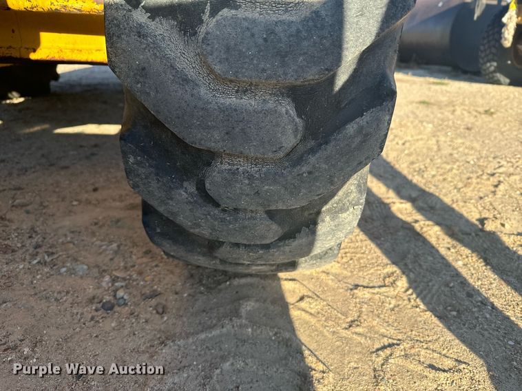 image for item DV2824 1995 Caterpillar 416B backhoe