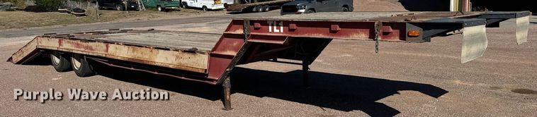 image for item DV2825 1973 Schwartz PFD drop deck hydraulic tail equipment trailer