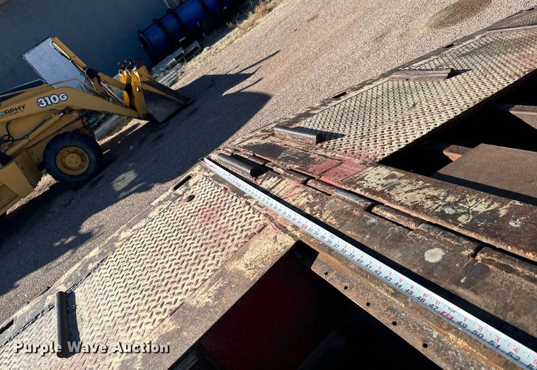 image for item DV2825 1973 Schwartz PFD drop deck hydraulic tail equipment trailer