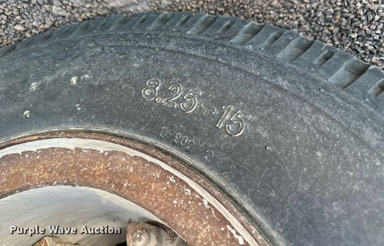 image for item DV2825 1973 Schwartz PFD drop deck hydraulic tail equipment trailer