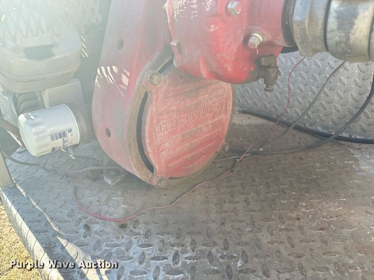 image for item DV2829 1981 Ford F600 pumper fire truck