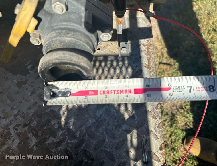 image for item DV2829 1981 Ford F600 pumper fire truck