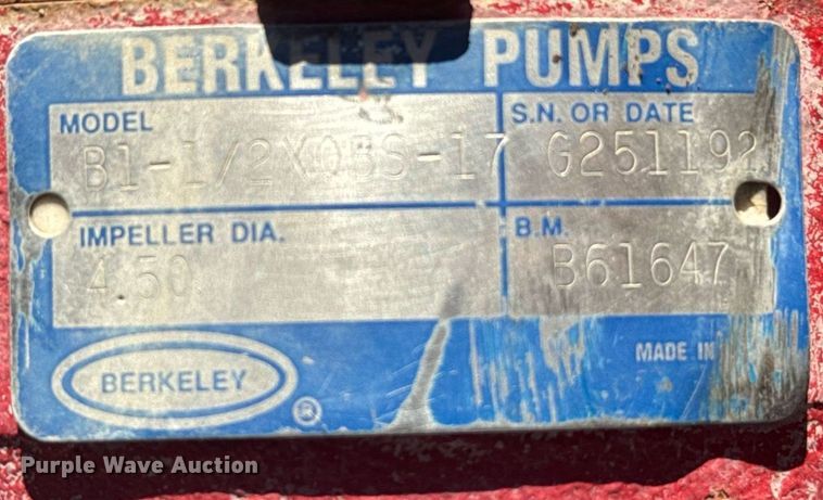 image for item DV2829 1981 Ford F600 pumper fire truck