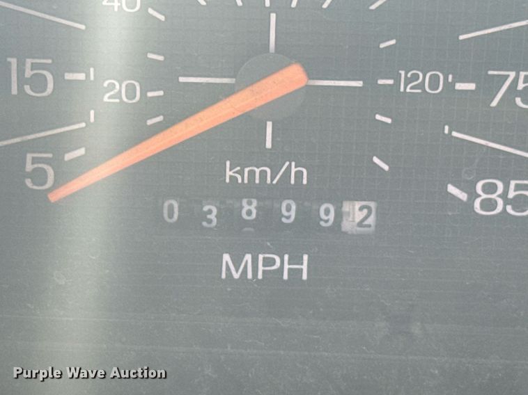 image for item DV2829 1981 Ford F600 pumper fire truck