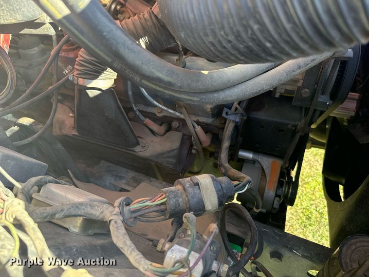 image for item DV2829 1981 Ford F600 pumper fire truck