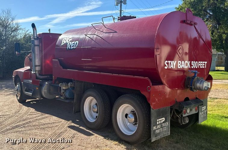 image for item DV2830 1994 Kenworth  T600 pumper fire truck