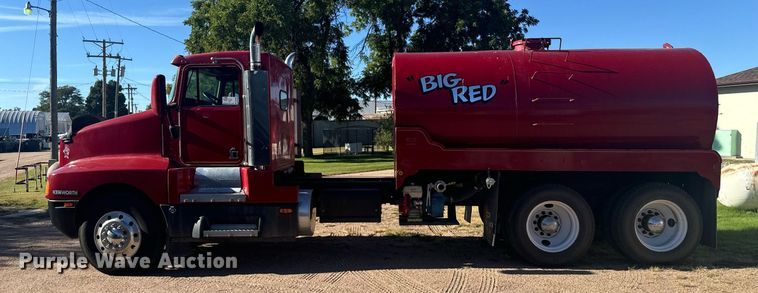 image for item DV2830 1994 Kenworth  T600 pumper fire truck