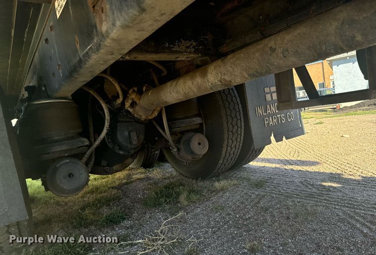 image for item DV2830 1994 Kenworth  T600 pumper fire truck